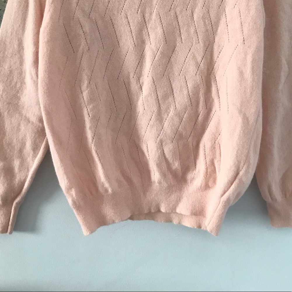 🇮🇹 Italian Wool Sweater - Picture 2 of 8